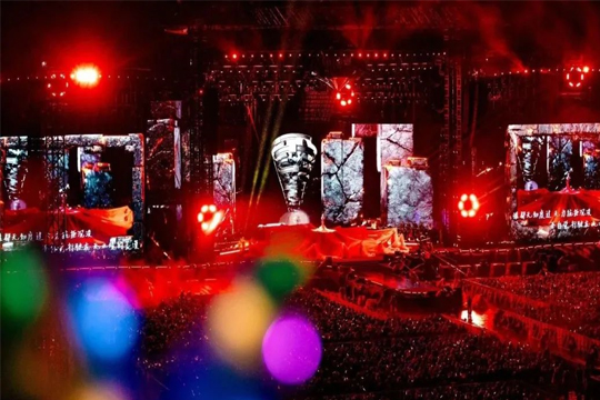 雙星閃耀！悟空體育LED巨幕助力周杰倫、張韶涵打造沉浸式視聽盛宴！